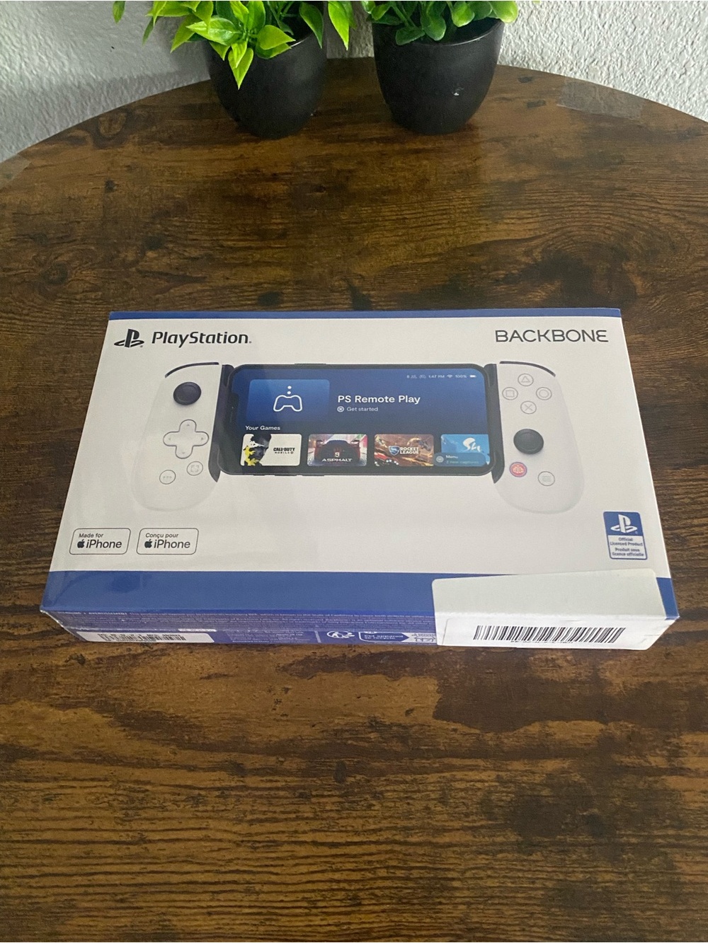 Sony PlayStation Backbone Mobile Controller - White and Blue Packaging